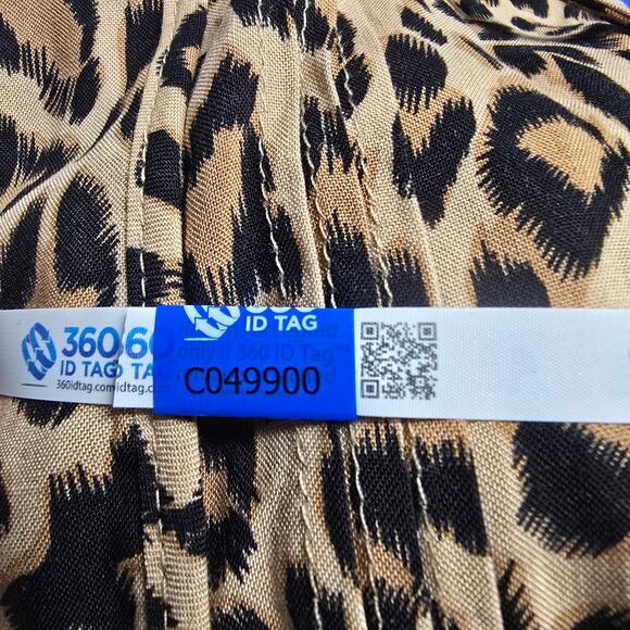 Olivaceous Leopard Print Knee Length Dress Notch Neck Size Small - Picture 8 of 8